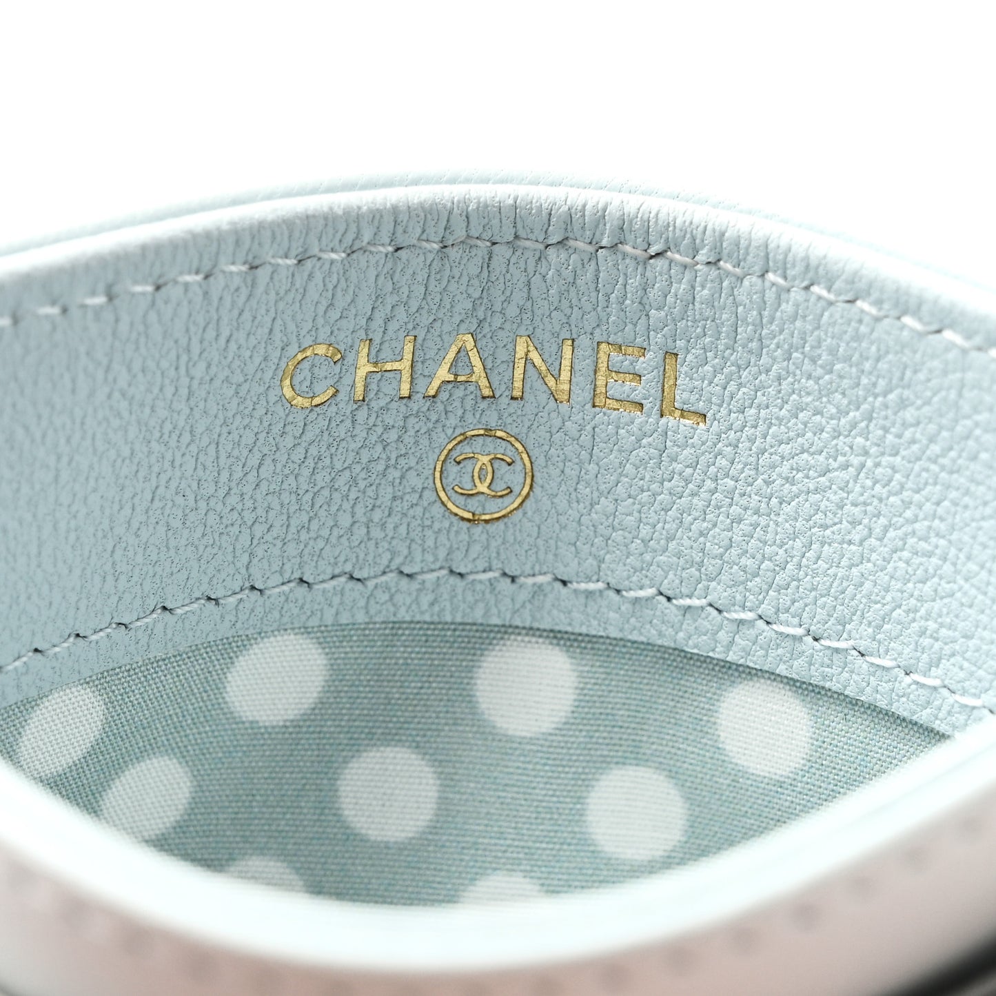 Lambskin Pearl Quilted Card Holder Light Blue