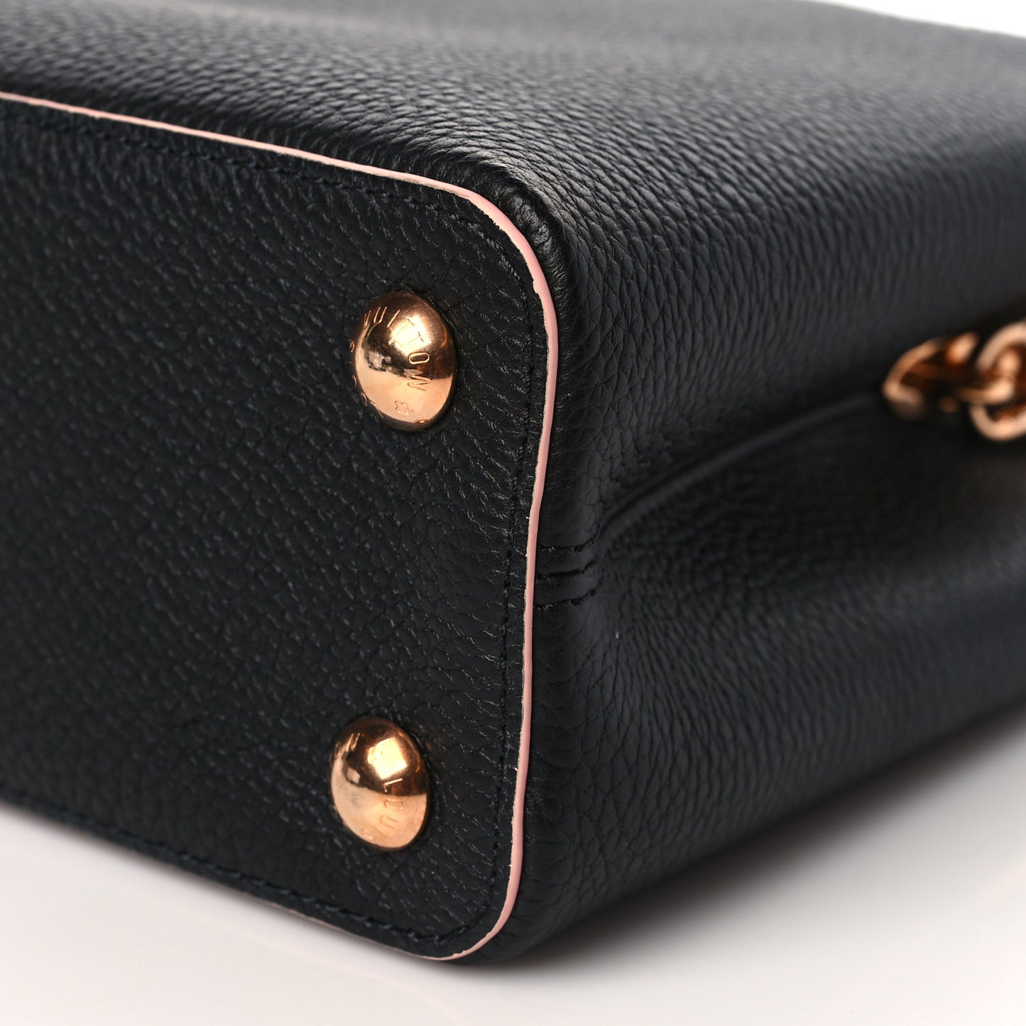 Taurillon Capucines BB Black Pink