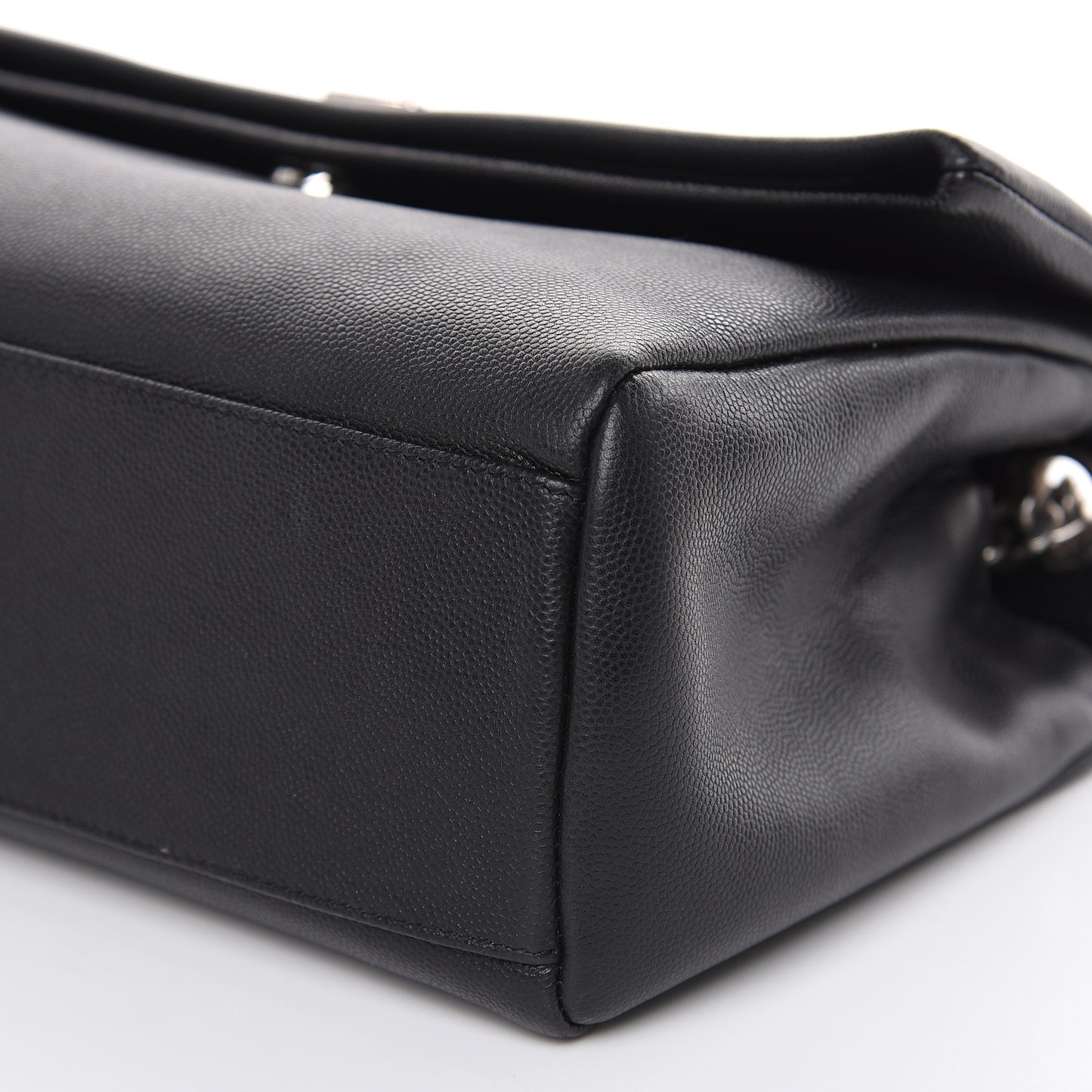 Grain De Poudre Medium West Hollywood Monogram Fold-Over Black