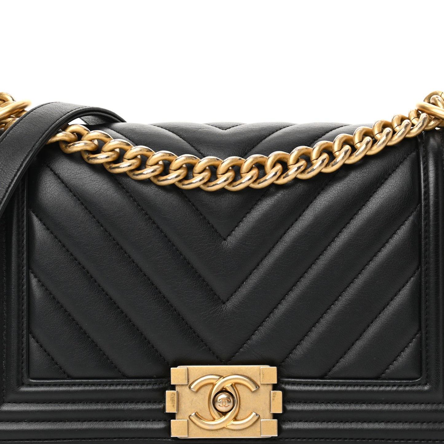 Lambskin Chevron Quilted Medium Boy Flap Black