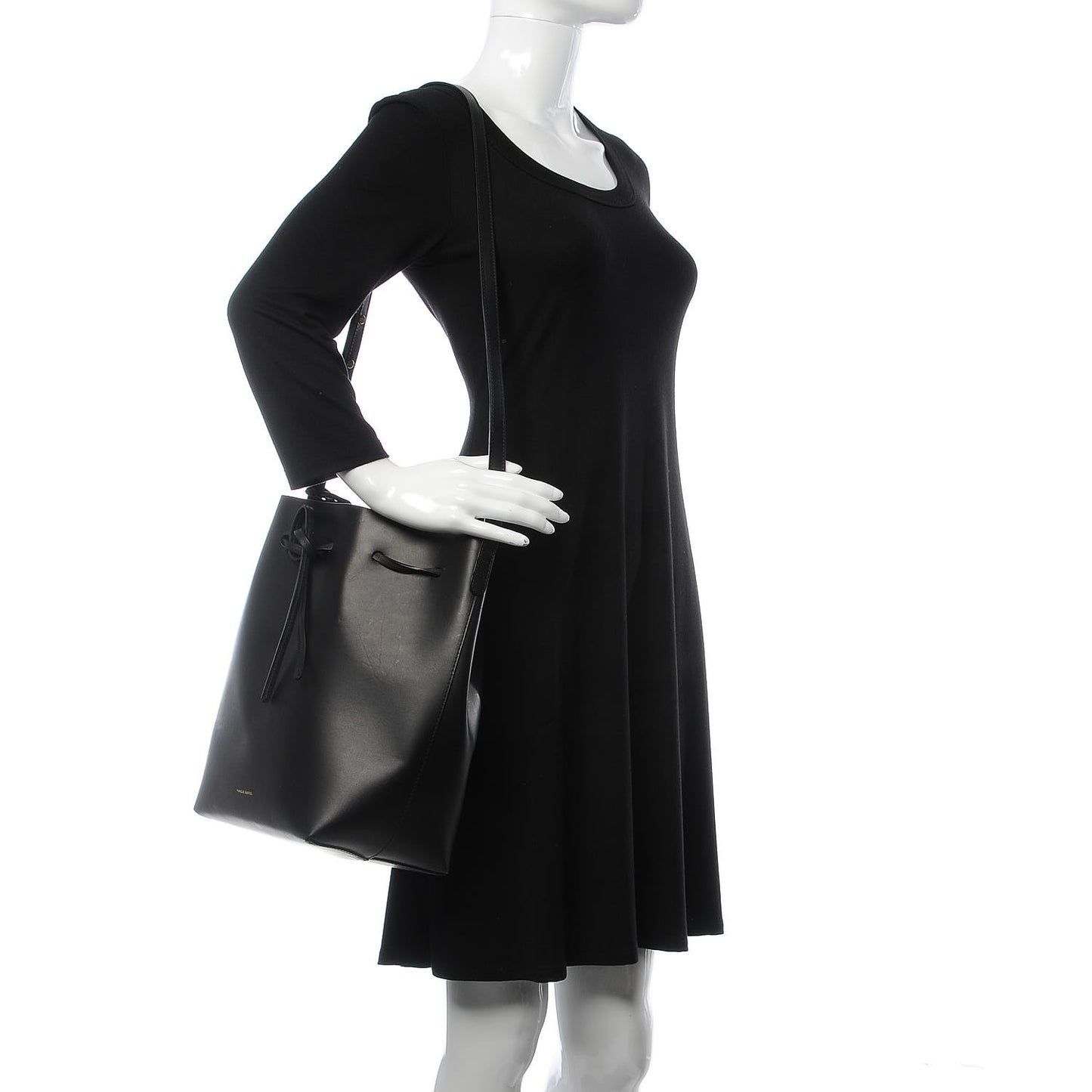 Vegetable Tanned Calfskin Bucket Bag Black