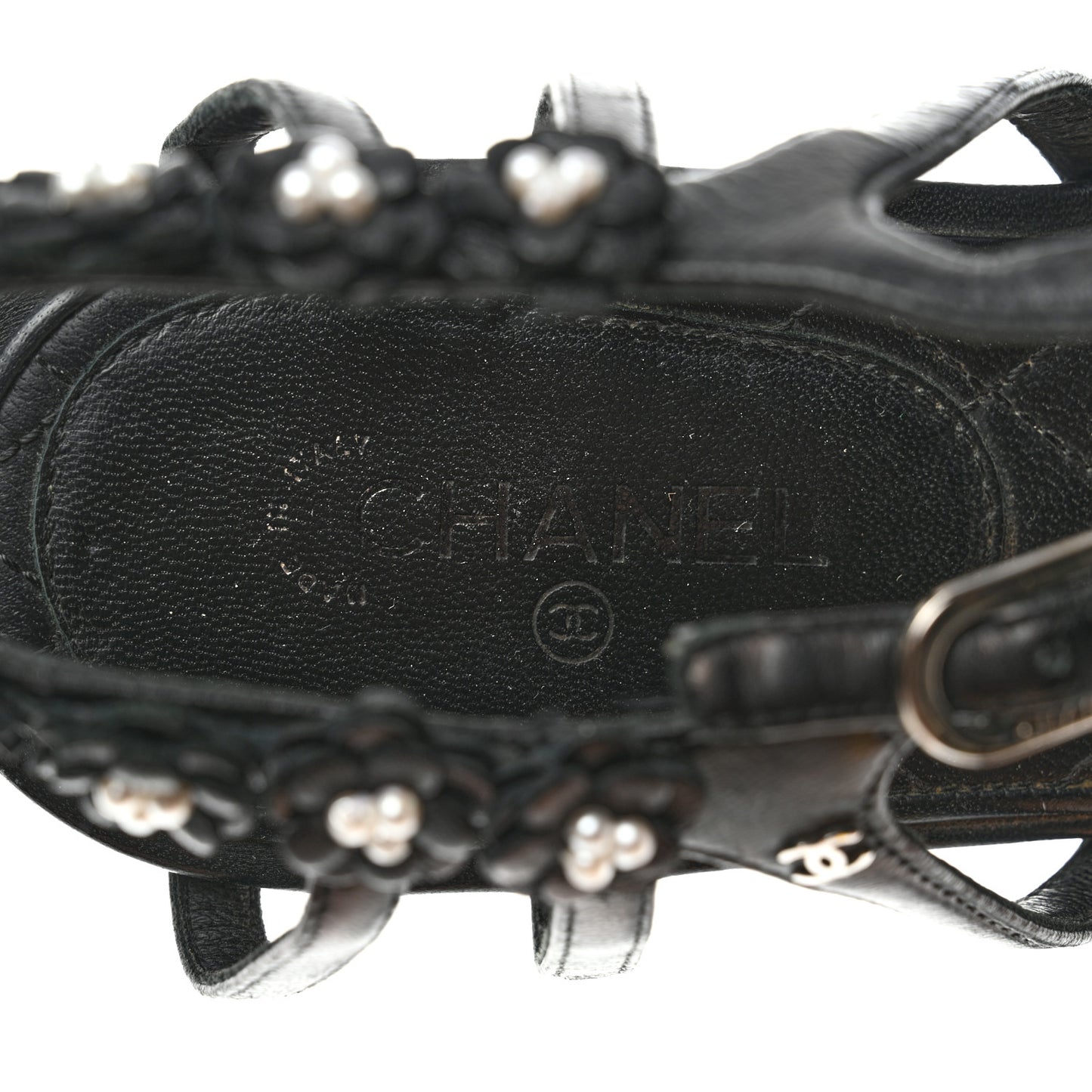 Lambskin Pearl Camellia Thong Sandals 41.5 Black
