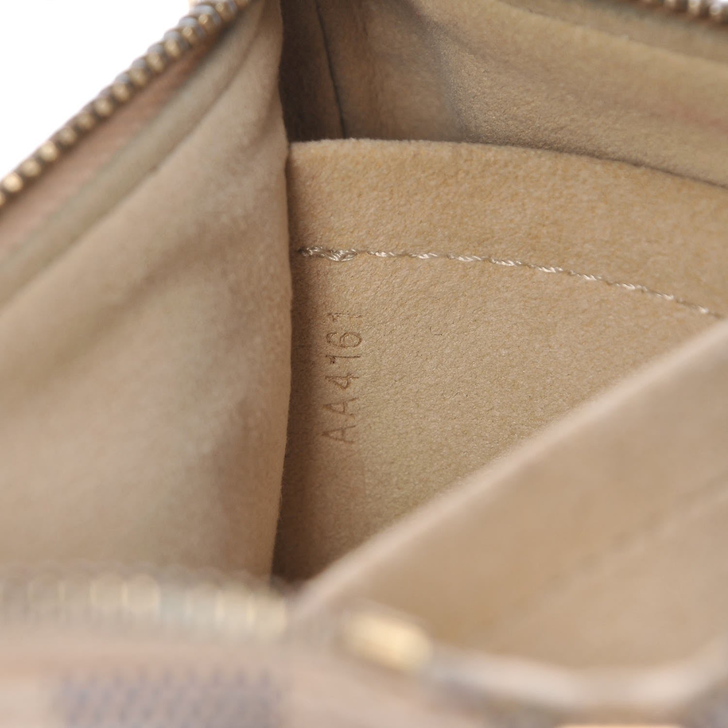 Louis Vuitton Damier Azur Pochette Milla MM 6 of 13