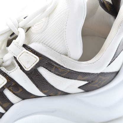Louis Vuitton Patent Monogram LV Archlight Sneakers 39.5 White 9 of 12