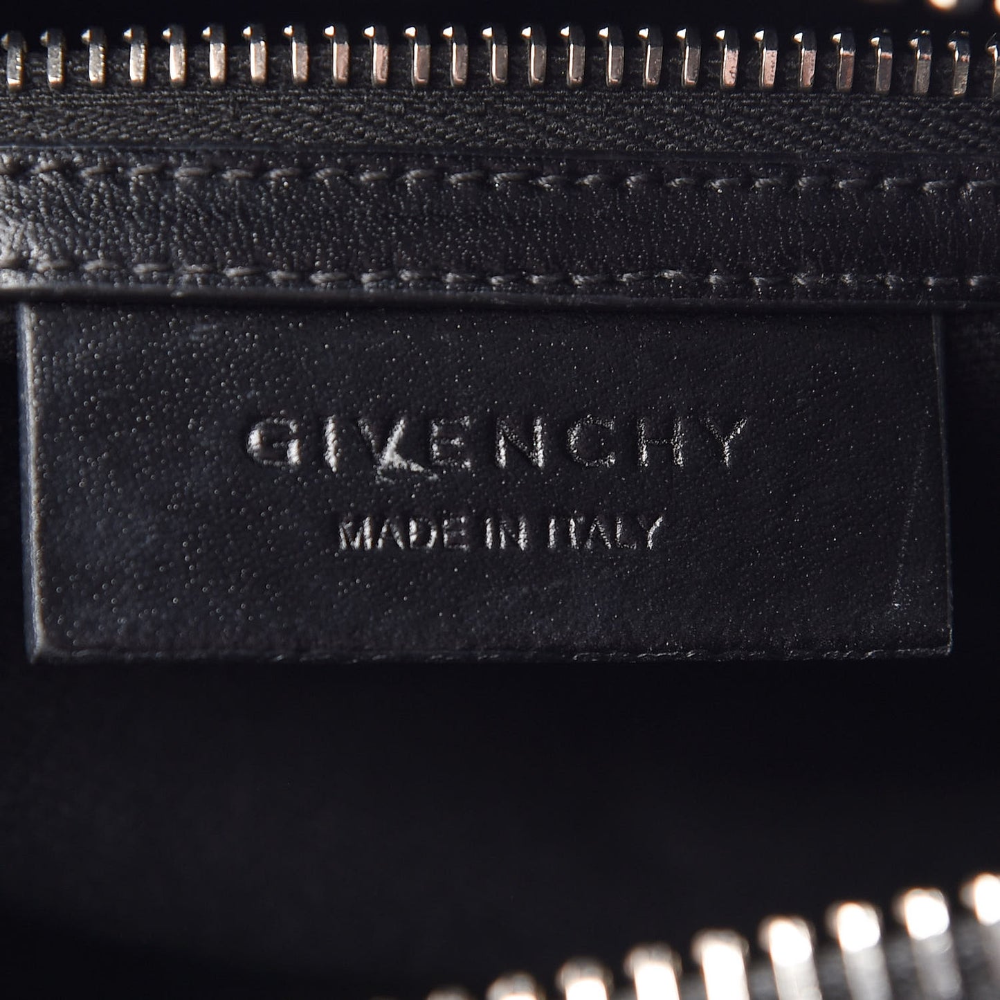 Shiny Lord Calfskin Mini Antigona Black