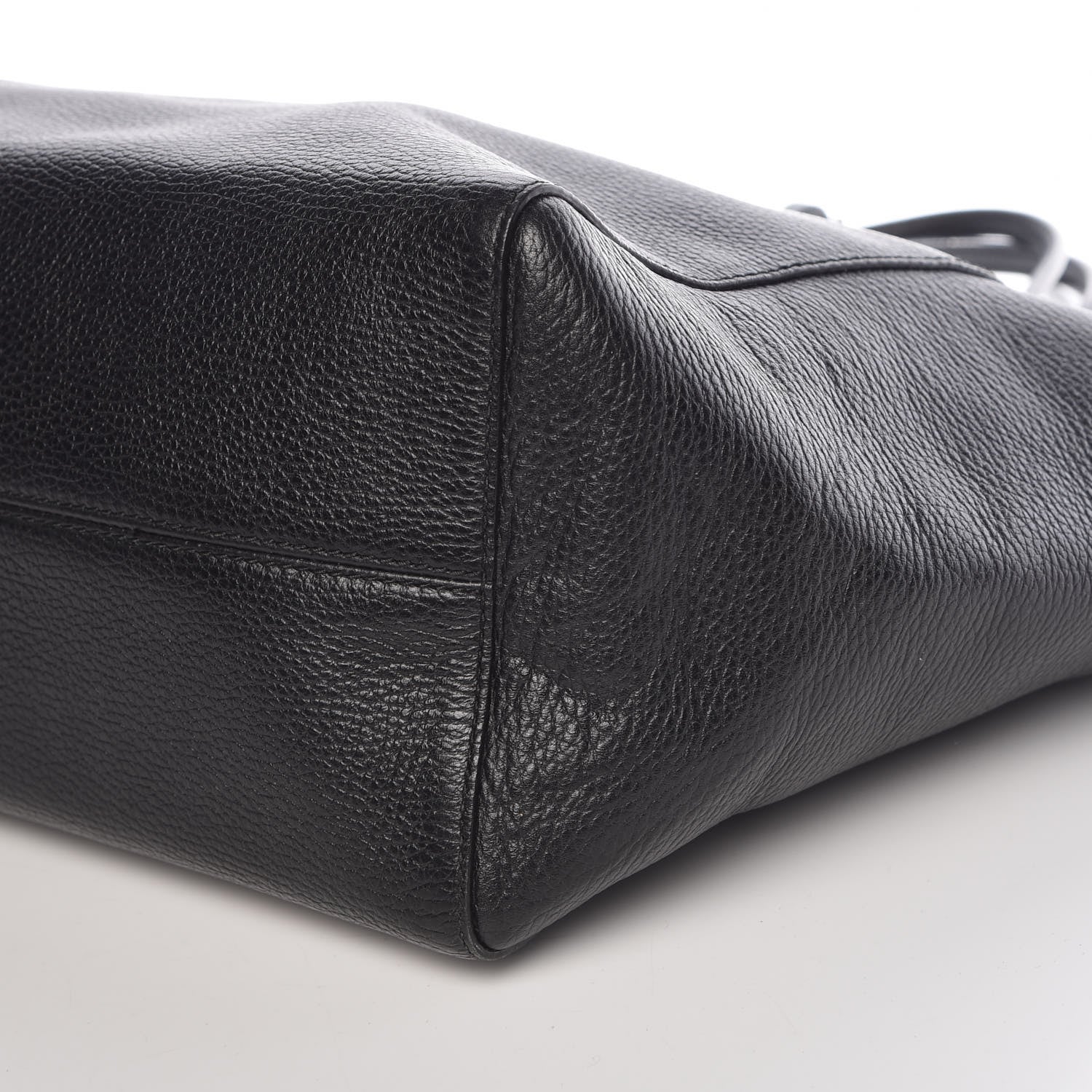 Gucci Pebbled Calfskin Medium Swing Tote Black 9 of 9