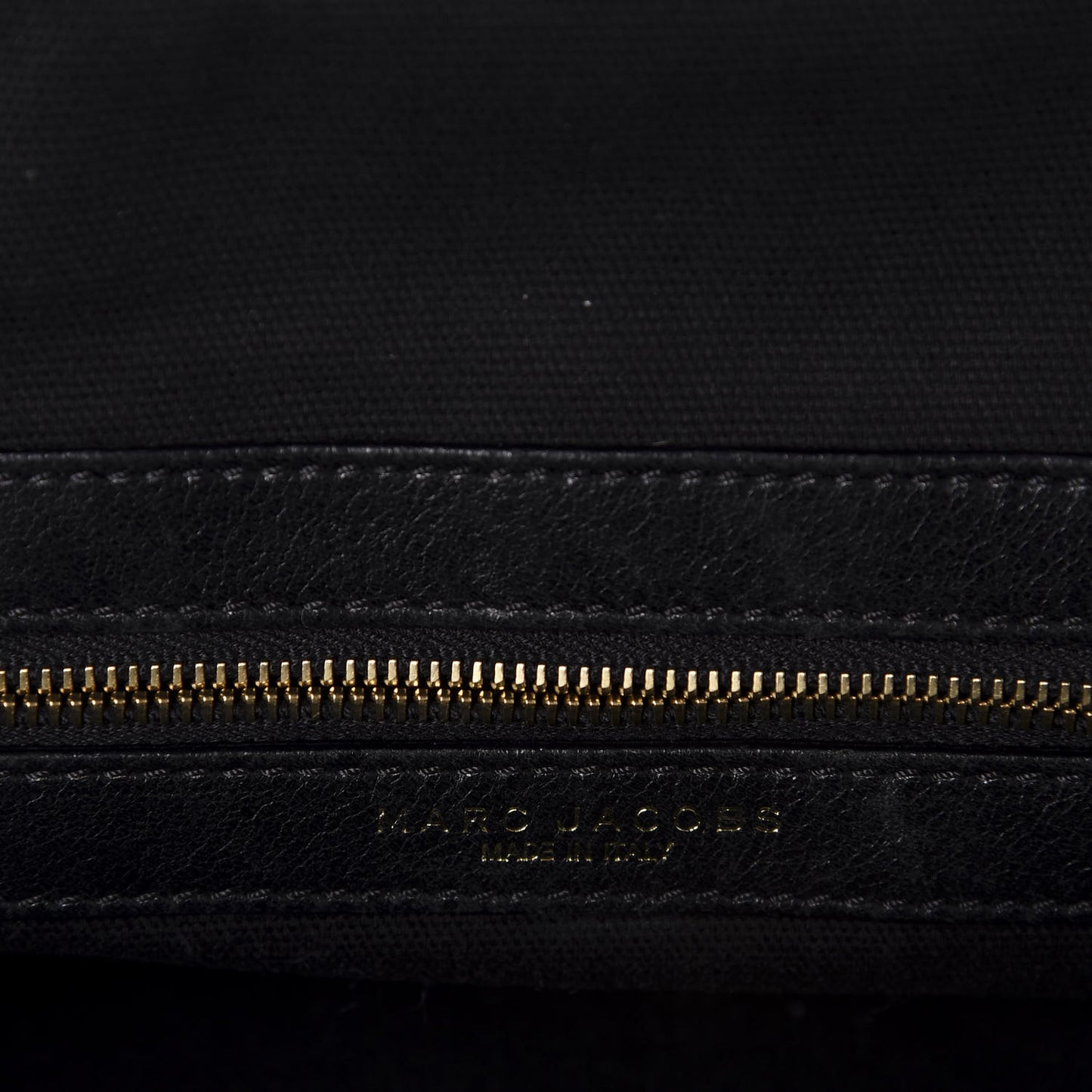 Calfskin Quilted Stam Black