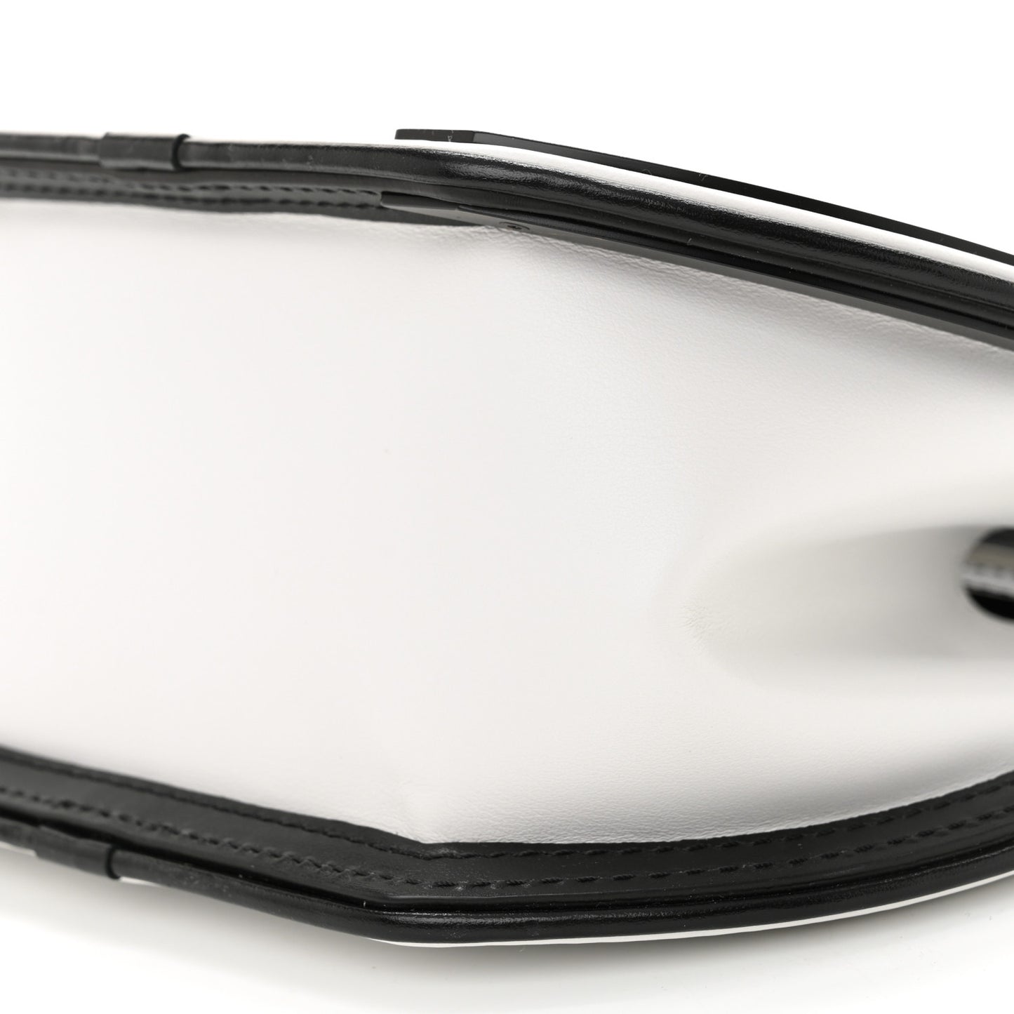 Calfskin Around Me PM White Black