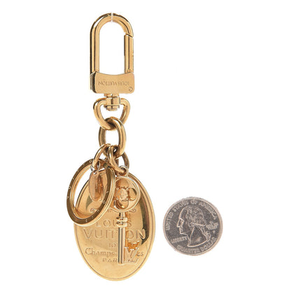 Louis Vuitton 101 Champs Elysees Maizeon Key Charm Gold 2 of 3