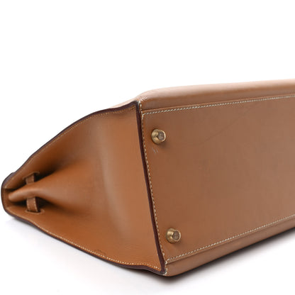 Hermes Box Kelly Sellier 35 Gold 7 of 14