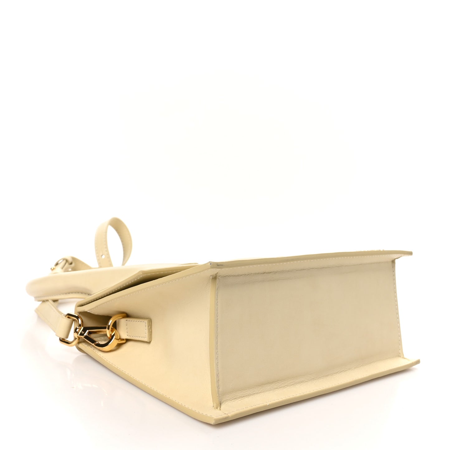 Smooth Calfskin Le Grand Chiquito Ivory