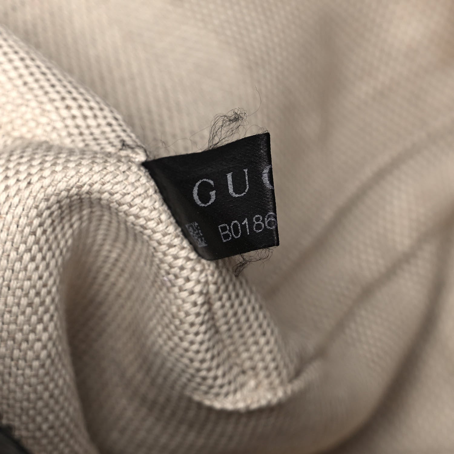 Gucci Pebbled Calfskin Studded Small Soho Disco Bag Black 8 of 13