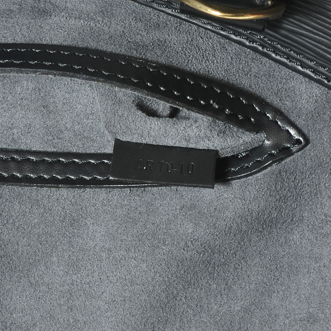 Louis Vuitton Epi Alma PM Black 7 of 7