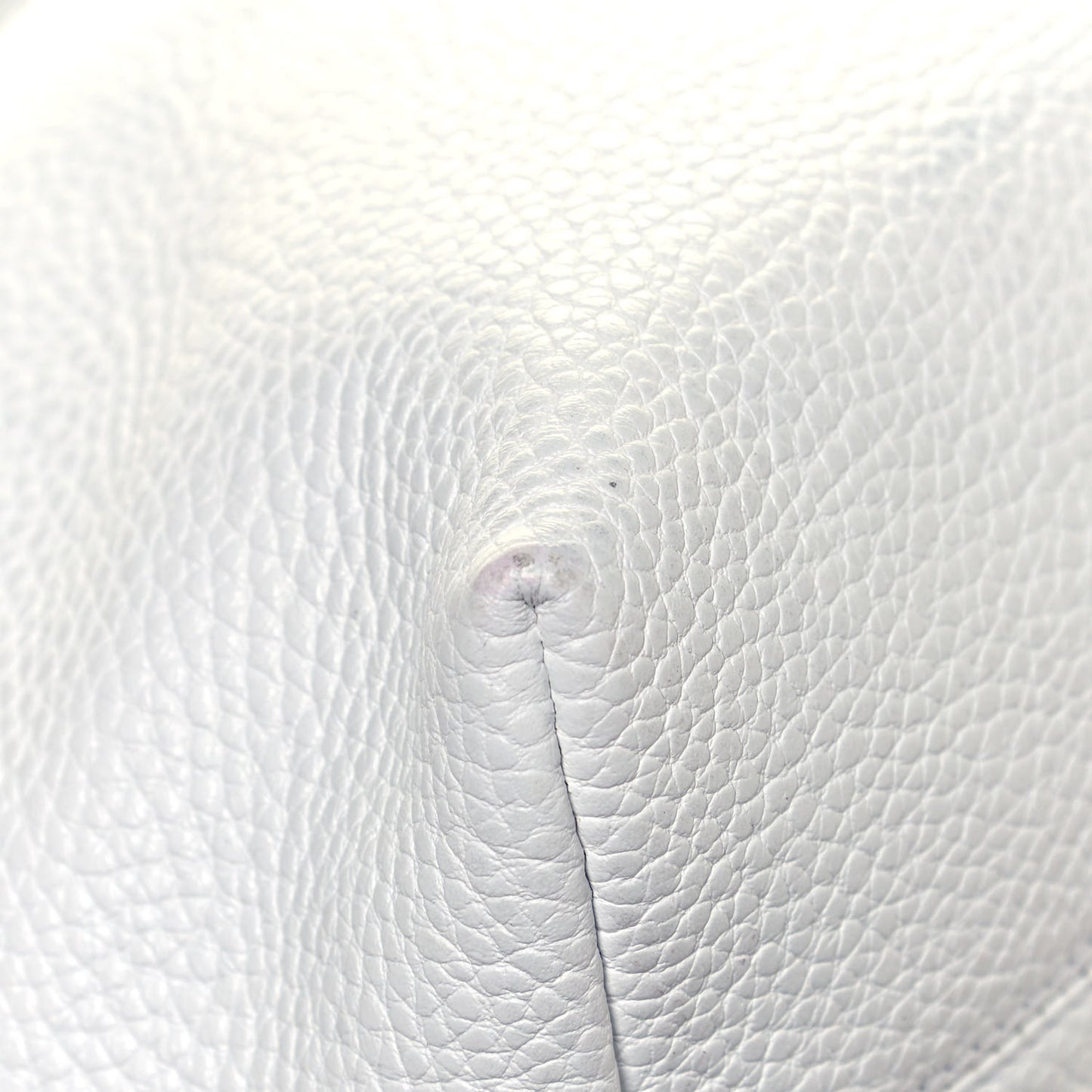 London Grainy Calfskin Medium Baynard Tote White