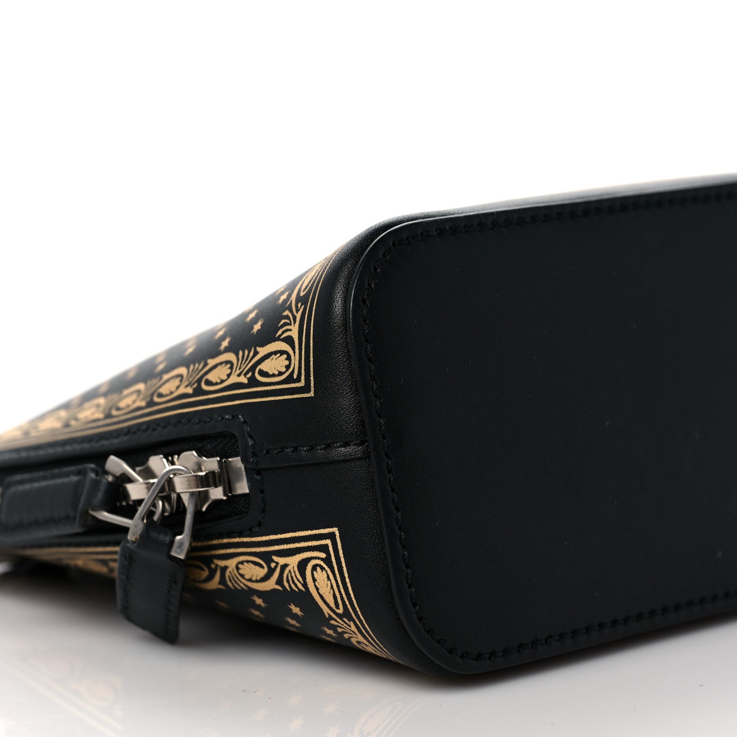 Gucci X SEGA Calfskin GUCCY Stars Mini Dome Shoulder Bag Black Gold 9 of 9