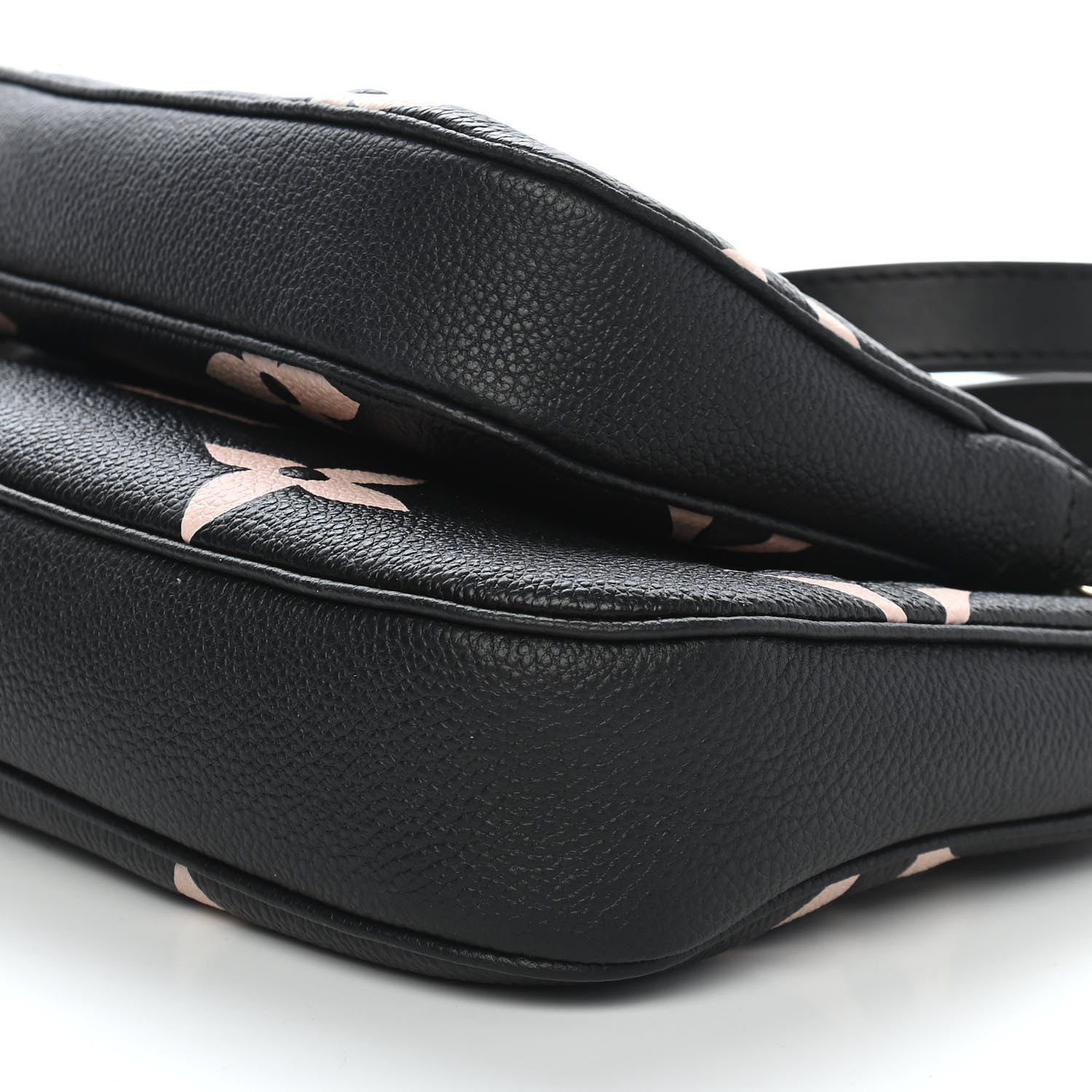 Louis Vuitton Empreinte Monogram Giant Multi Pochette Accessories Black Beige 9 of 9