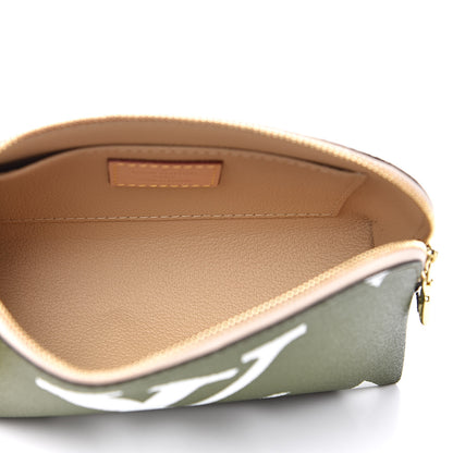 Louis Vuitton Monogram Giant Cosmetic Pouch Kaki 5 of 8