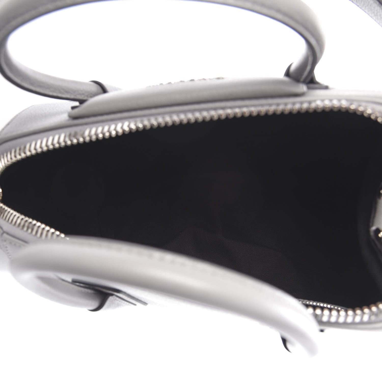 Givenchy Sugar Goatskin Small Antigona Pearl Grey 6 of 10
