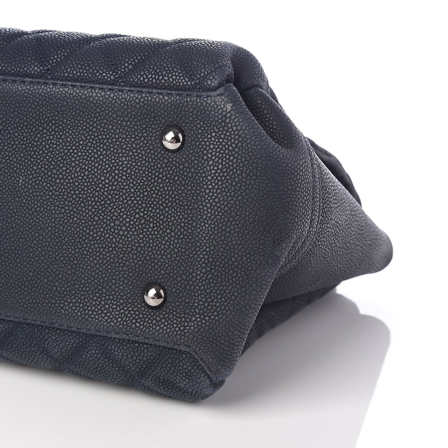 Iridescent Caviar Medium Lady Pearly Flap Blue