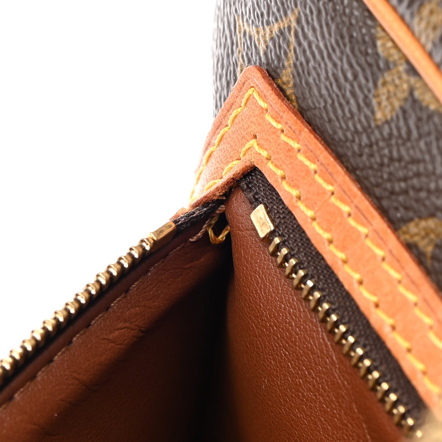 Monogram Pochette Cite