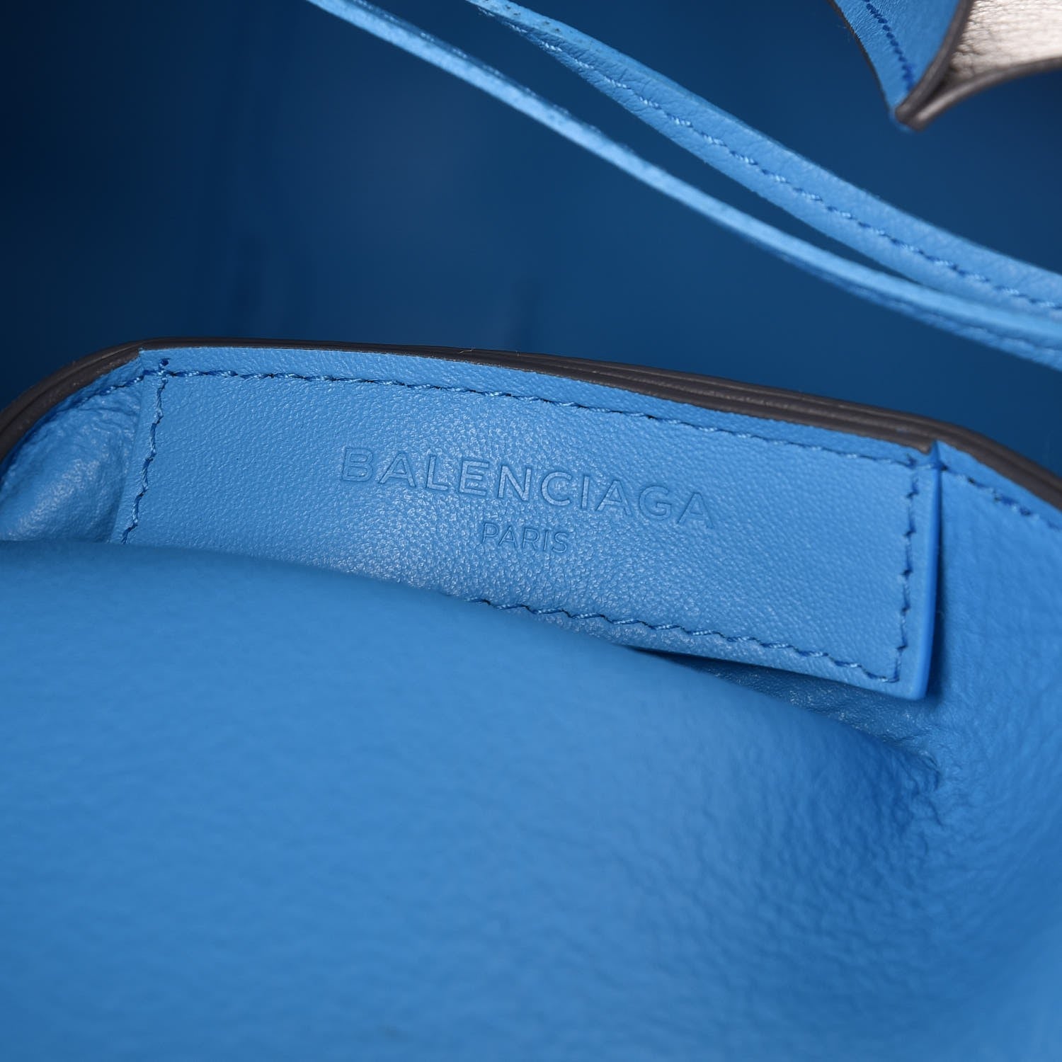 Balenciaga Veau Baltimore Double Sided Small Everyday Tote Gris Fossile Bleu Turquoise 7 of 8