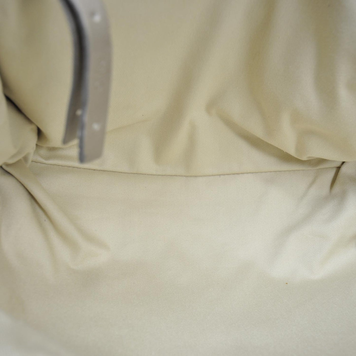 Tessuto Vernice Bowler White