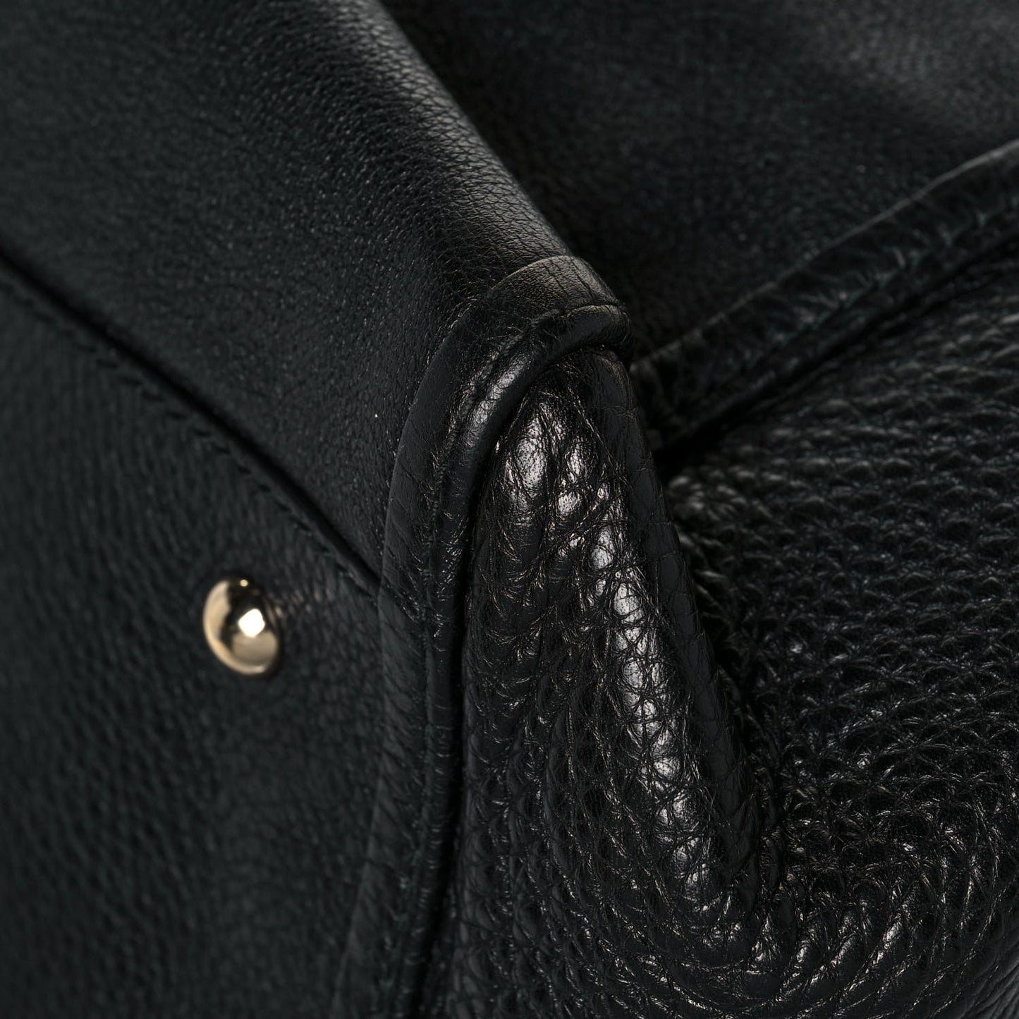 Pebbled Calfskin Large Soho Shoulder Bag Black