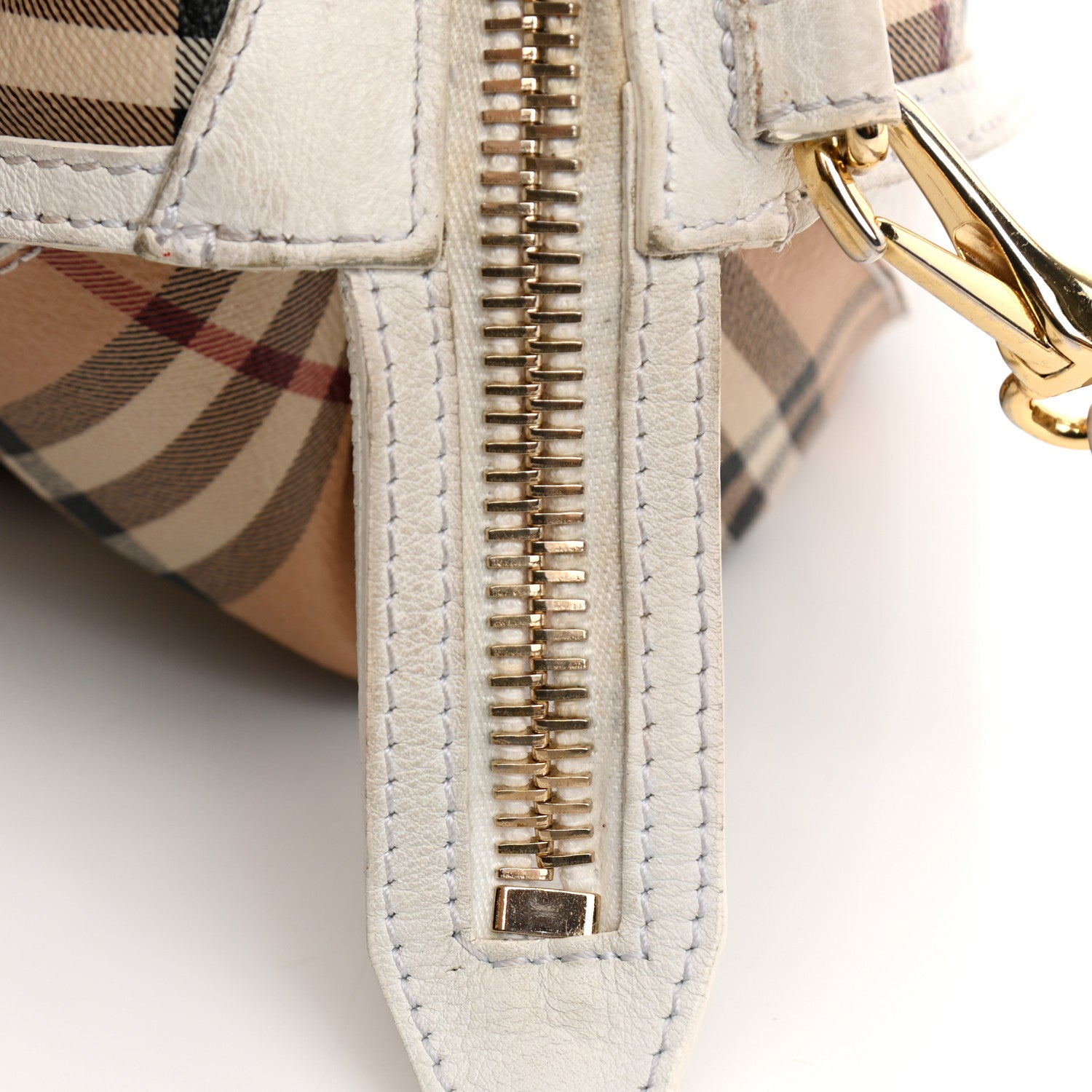 Burberry Haymarket Check Small Gladstone White 32 of 41