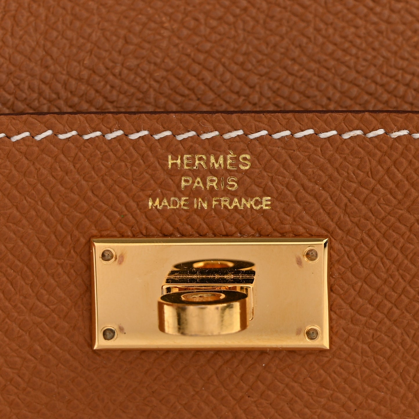 Epsom Kelly Pocket Compact Wallet Gold