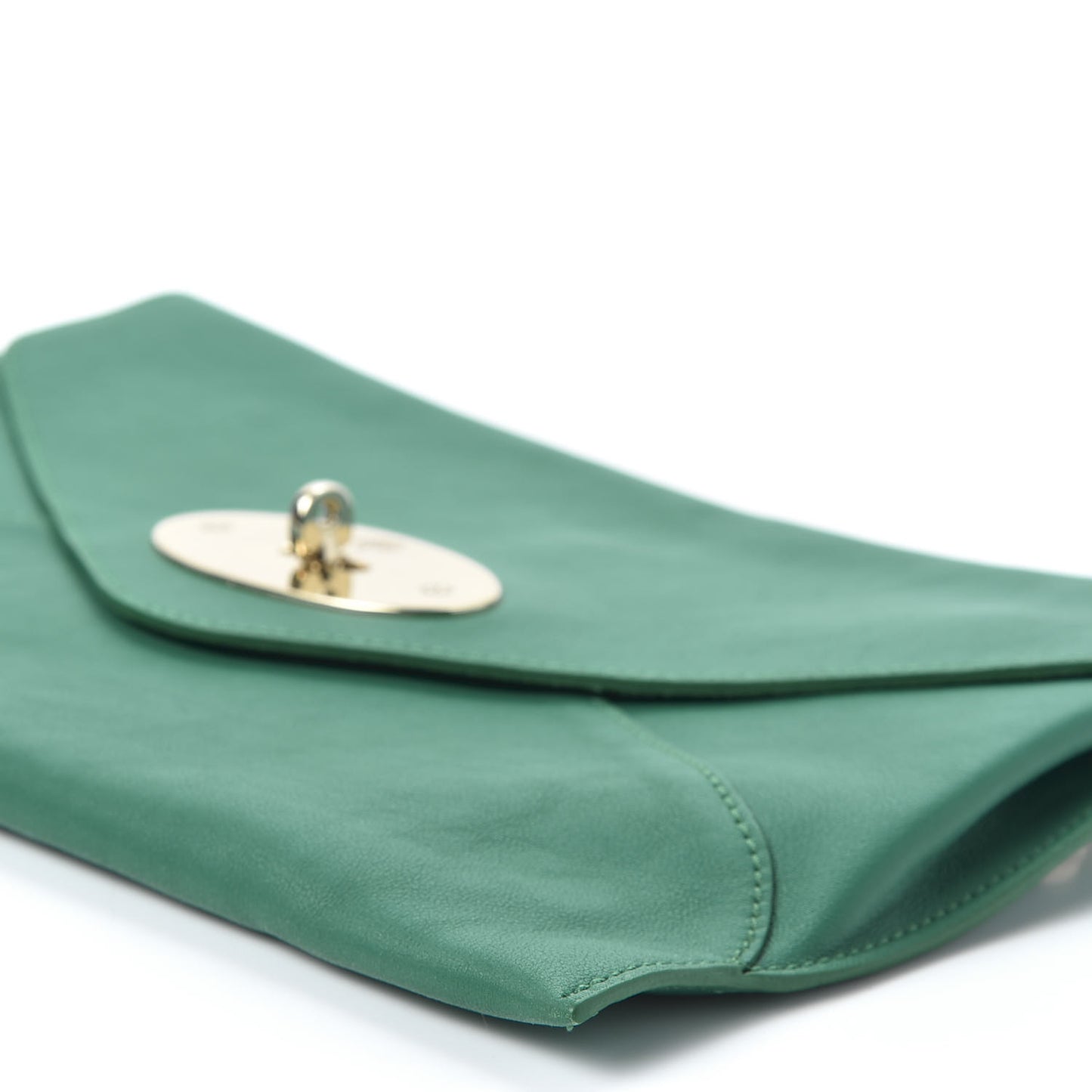 Classic Grain Calfskin Willow Clutch Emerald