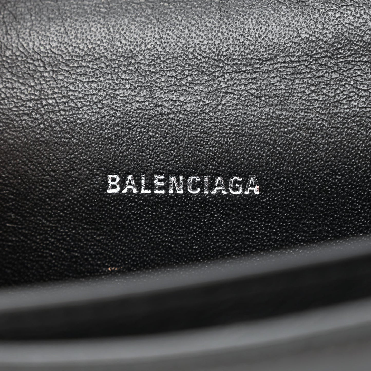 Shiny Box Calfskin Monochrome XS Sharp Belt Bag Black