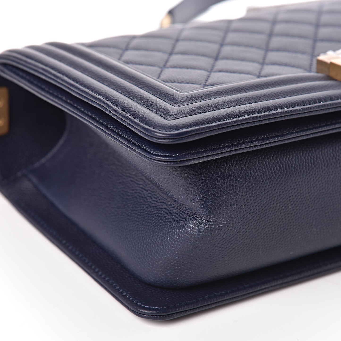 Caviar Quilted Medium Boy Flap Navy