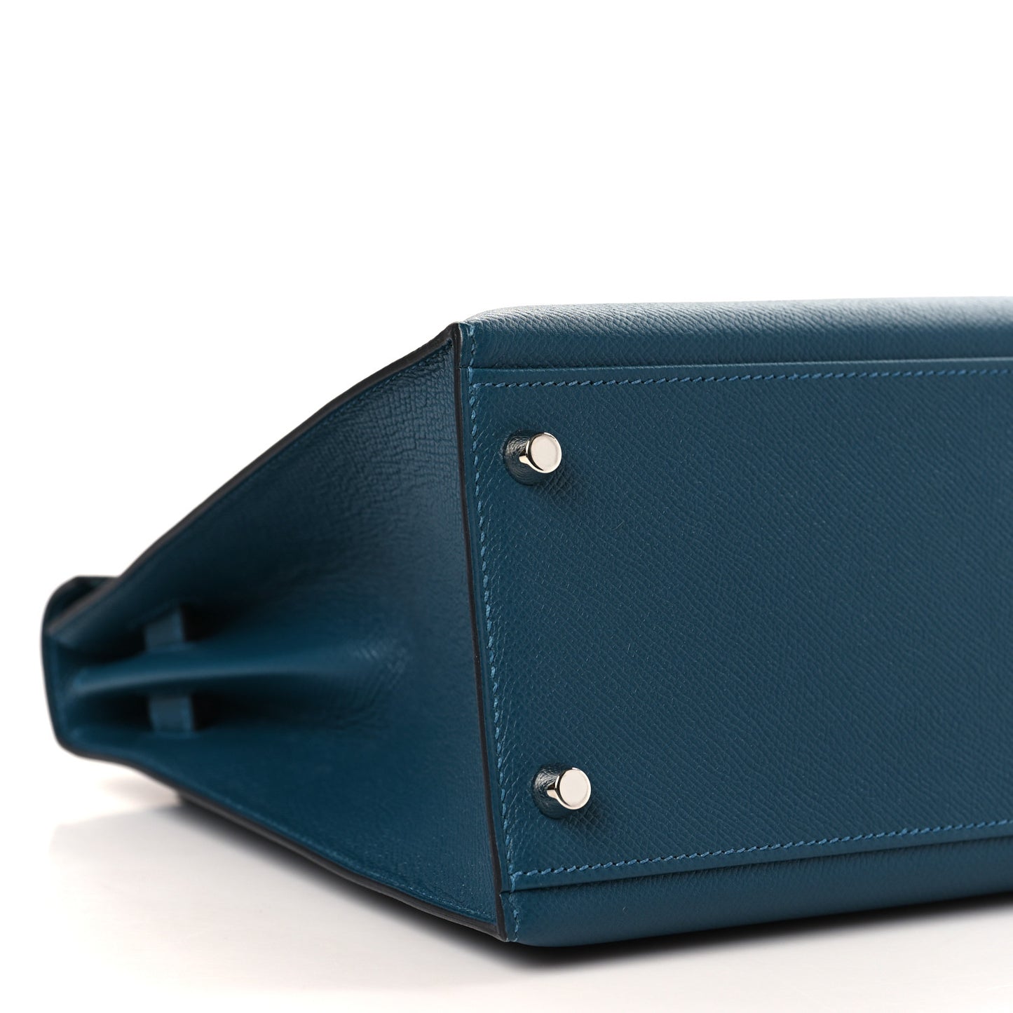 Epsom Kelly Sellier 32 Colvert