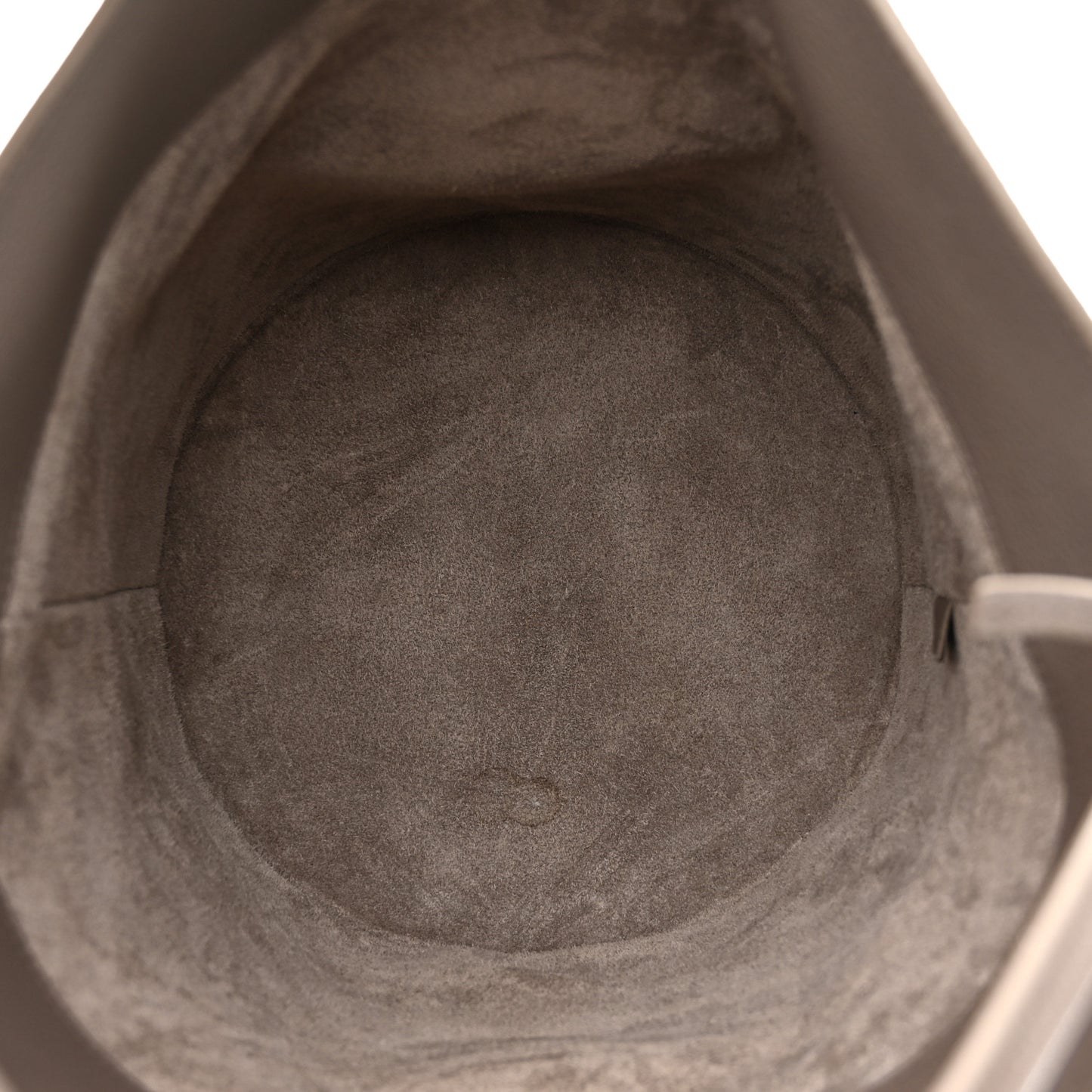 Supple Grained Calfskin Bucket 16 Bag Pebble