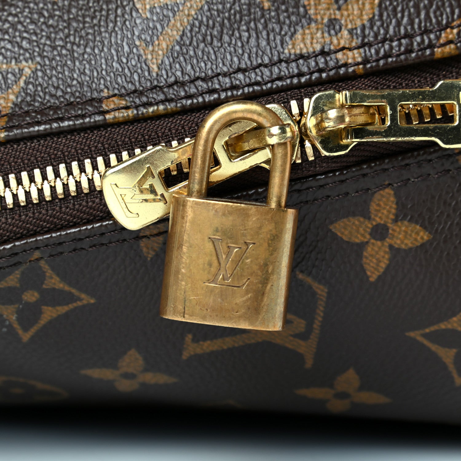 Louis Vuitton Monogram Alma PM 8 of 8
