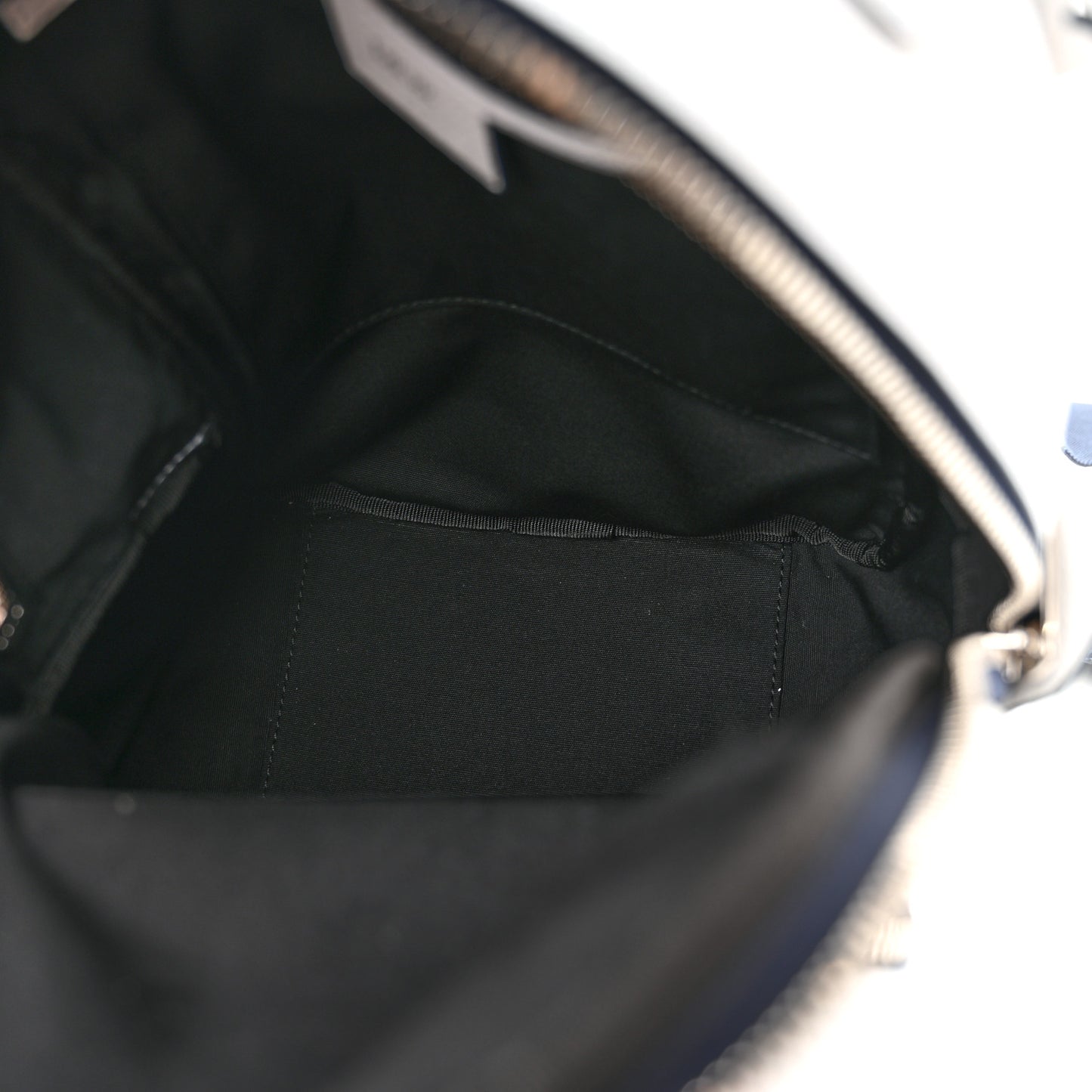 X SHAWN STUSSY Grained Calfskin Ox Head Crossbody Backpack White