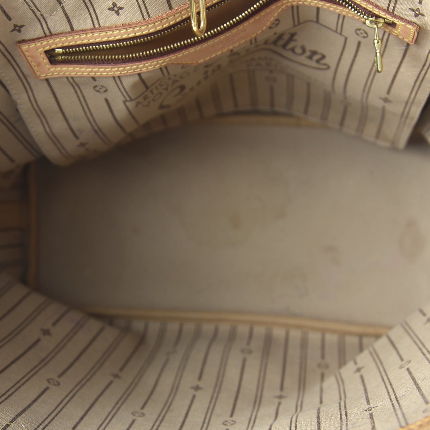 Louis Vuitton Monogram Neverfull MM 5 of 10