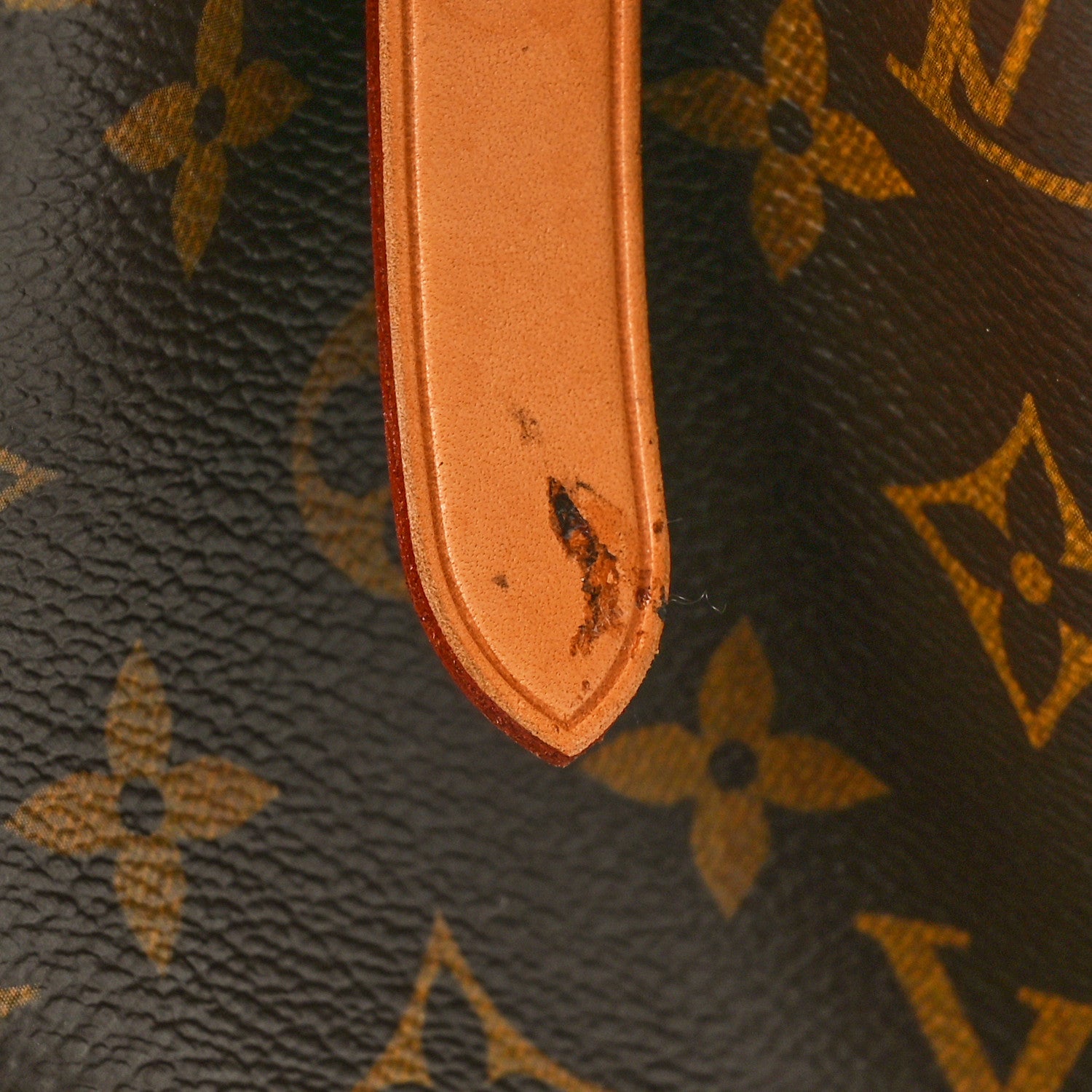 Louis Vuitton Monogram Montaigne MM 13 of 14