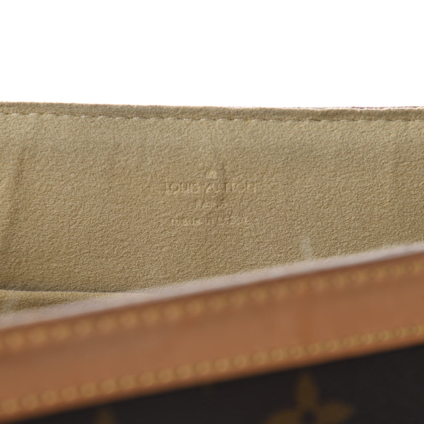 Monogram Beverly MM