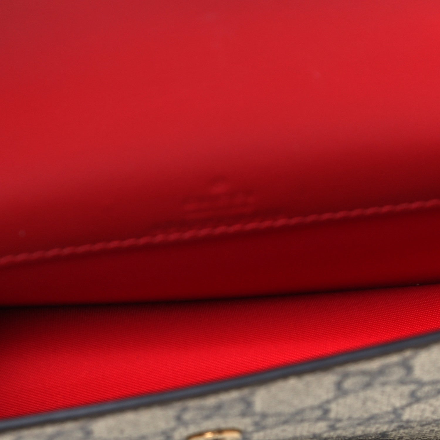 Gucci GG Supreme Monogram Mini Cherry Chain Bag 4 of 7