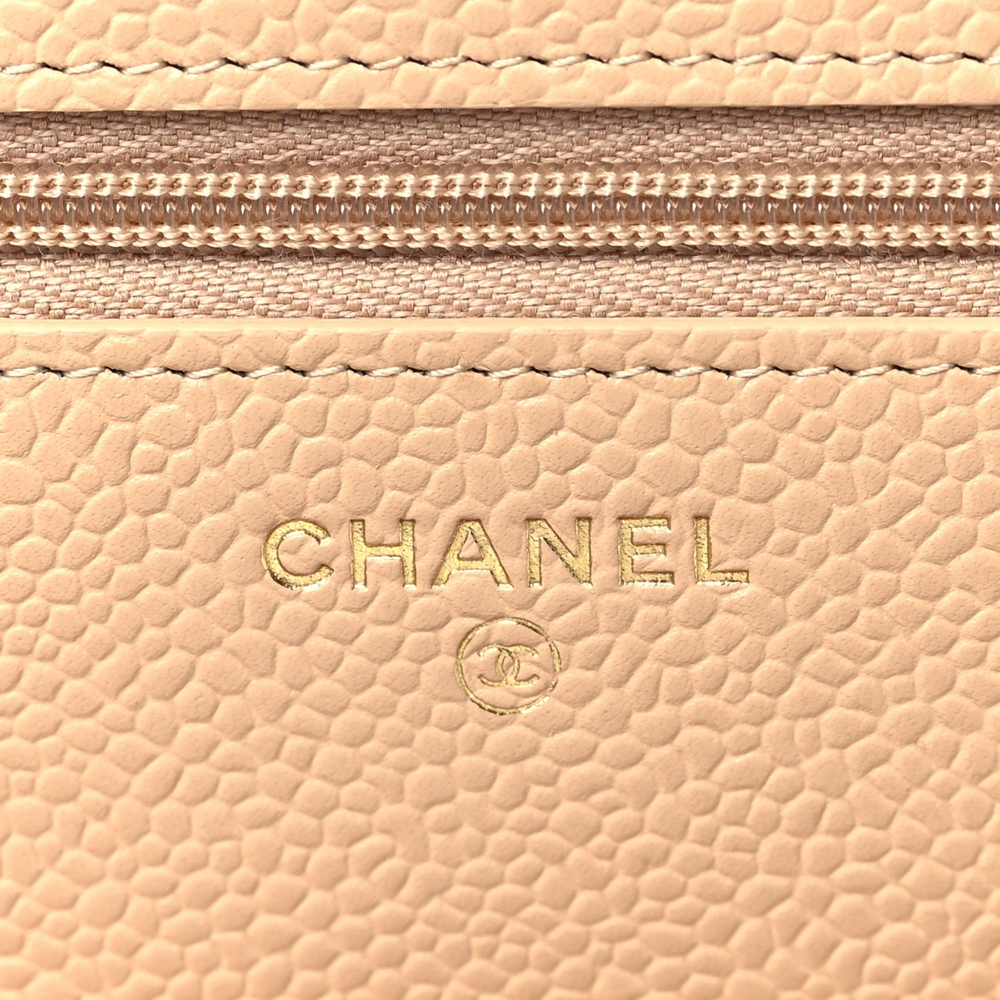Caviar Quilted Wallet On Chain WOC Beige