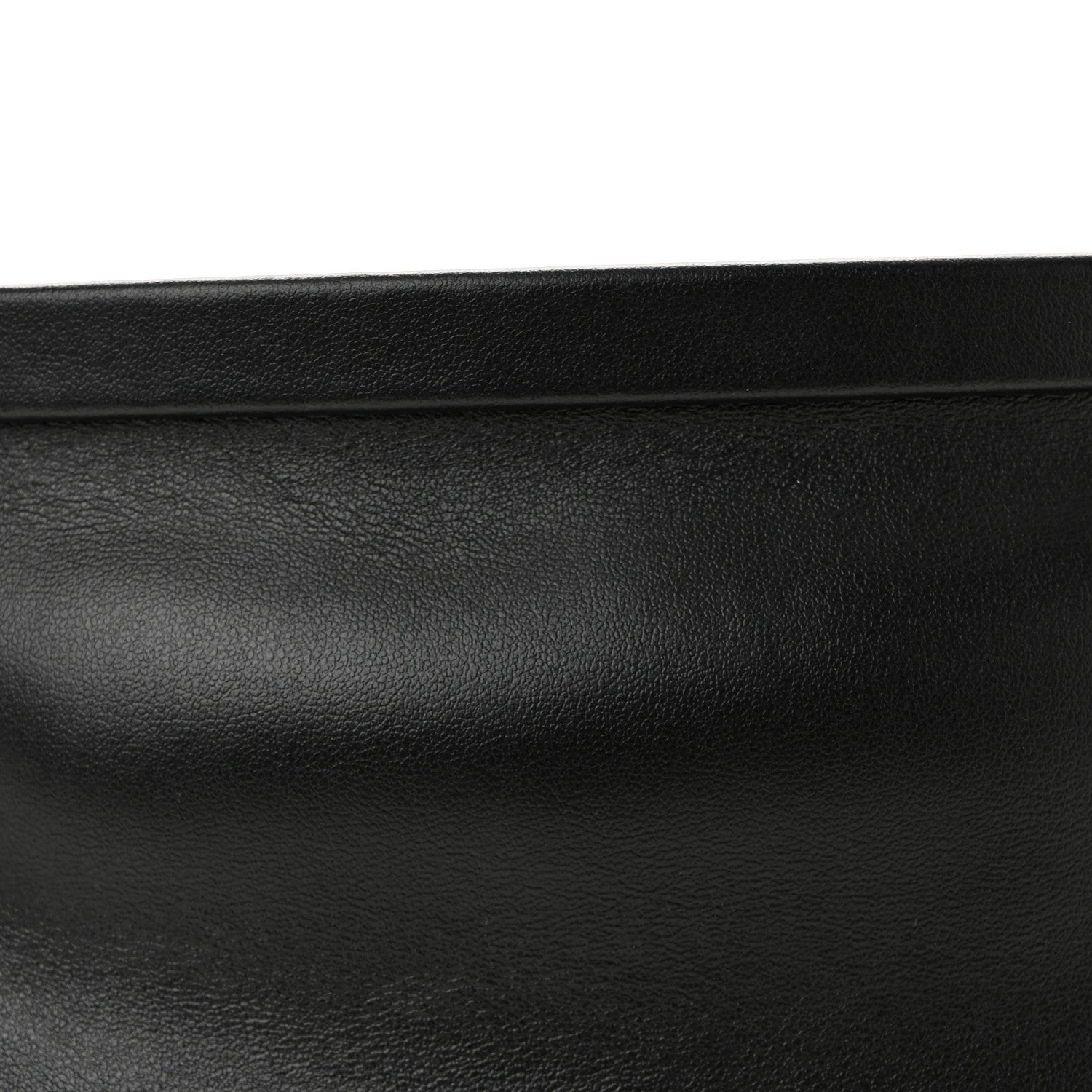 Alaia Calfskin Small Le Click East West Bag Black 7 of 8