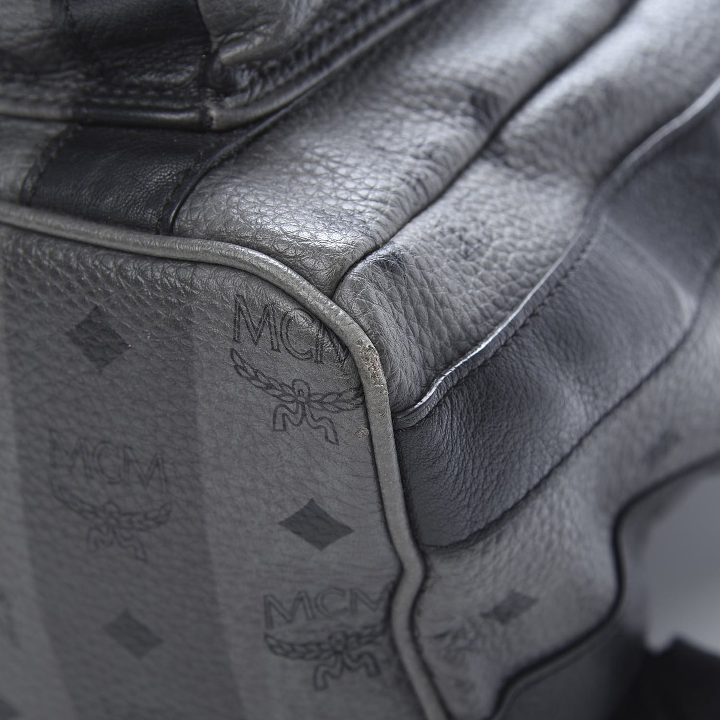 Striped Visetos Studded Medium Stark M Backpack Black Phantom Grey