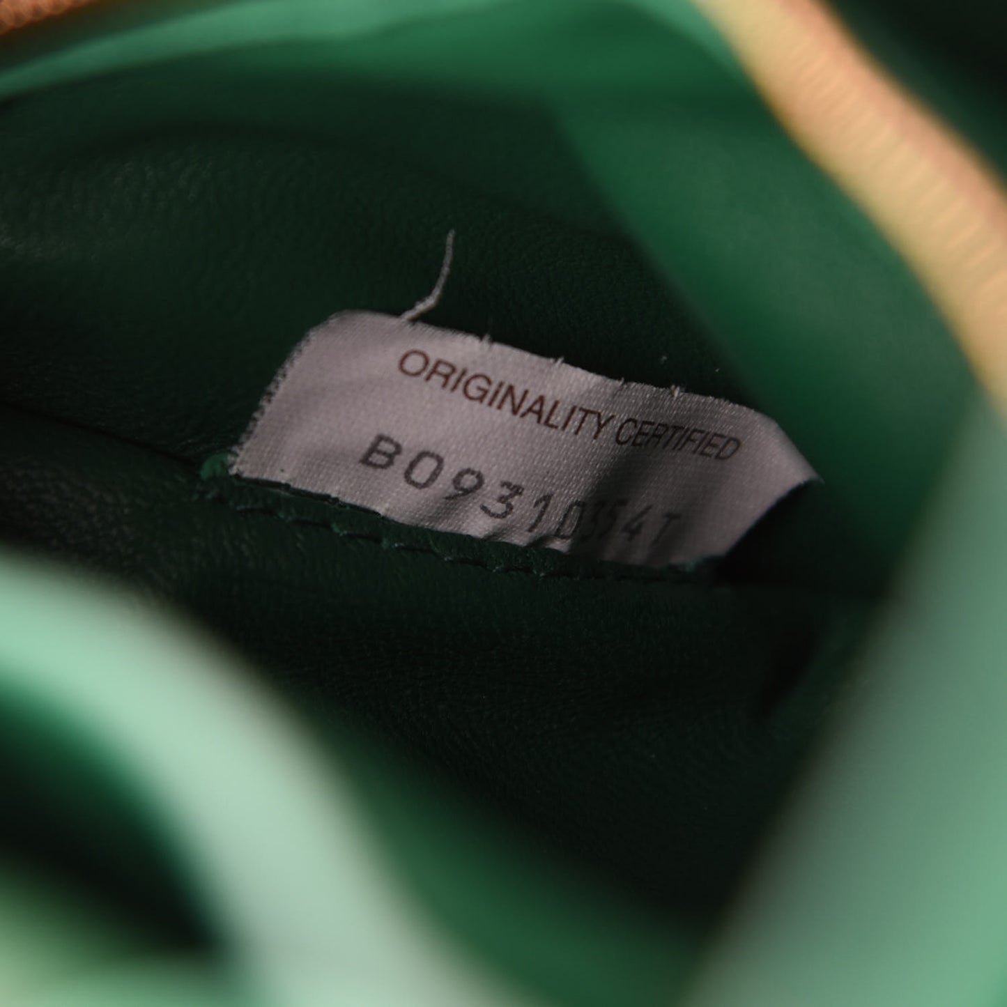 Lambskin Maxi Intreccio Padded Chain Cassette Crossbody Bag Racing Green