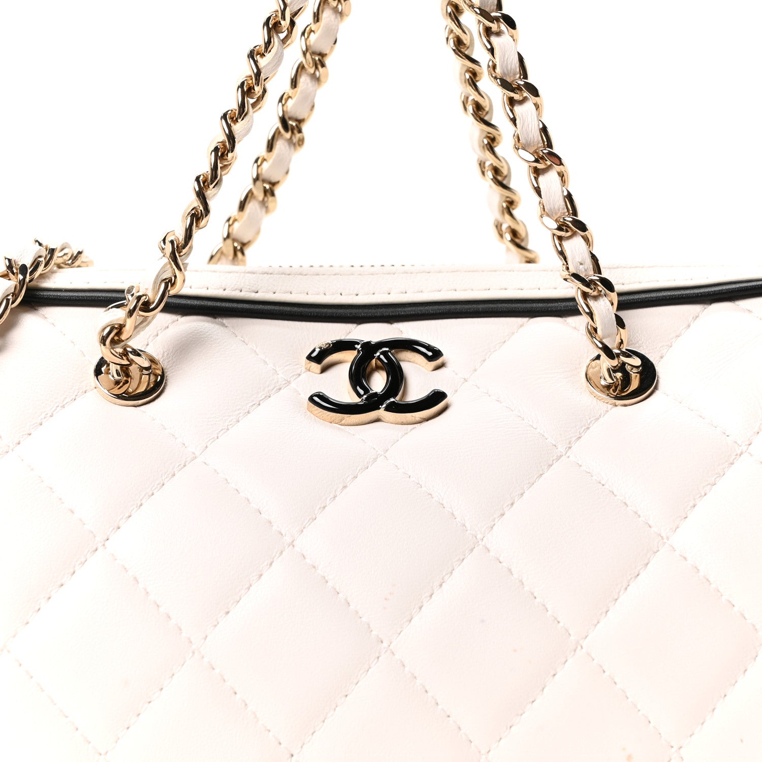 Chanel Lambskin Quilted Barrel Clutch With Chain White 8 of 11