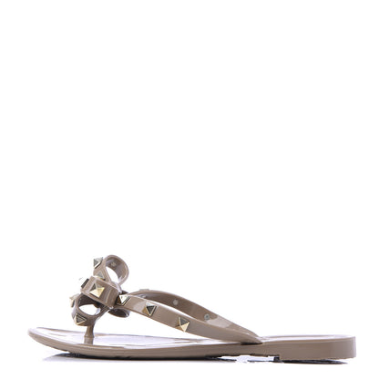 Valentino Garavani PVC Jelly Rockstud Bow Thong Sandals 36 Poudre 1 of 7
