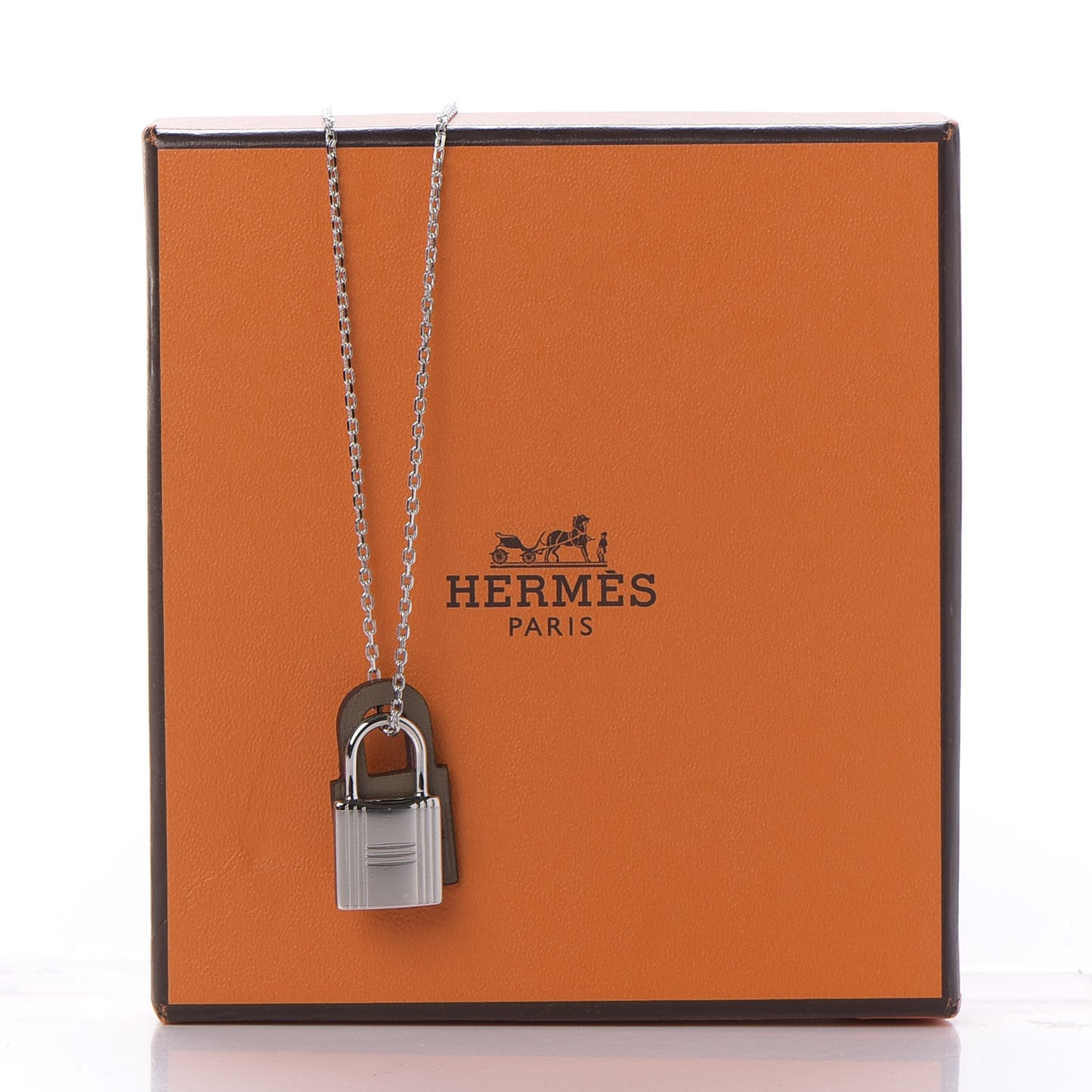 Swift O'Kelly Pendant Necklace Etoupe