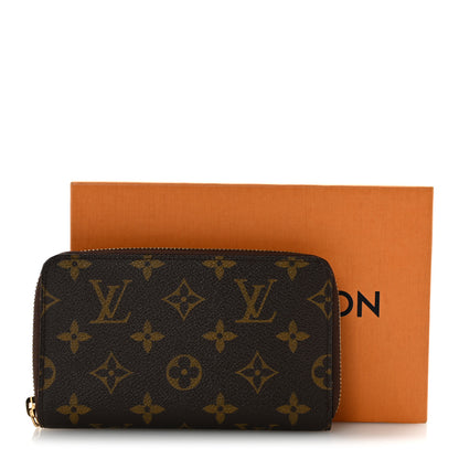 Louis Vuitton Monogram Zippy Compact Wallet 10 of 10
