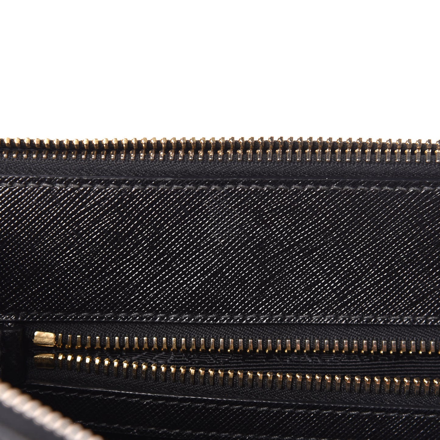 Saffiano Medium Galleria Double Zip Tote Black