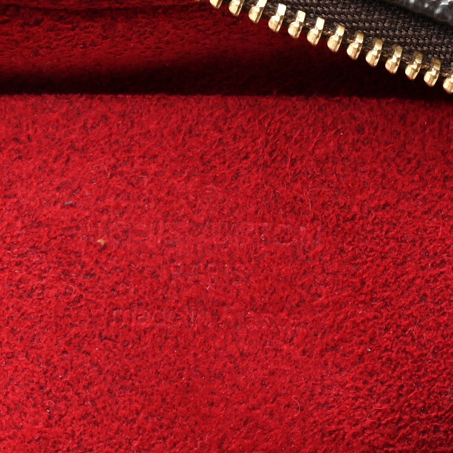Louis Vuitton Monogram Wapity 6 of 10